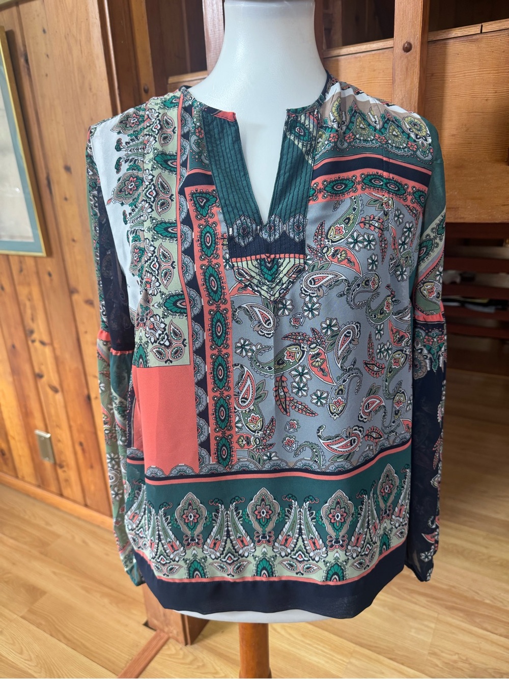 Tommy Hilfiger Size XS Paisley Patchwork Long Sleeve Blouse in Teal & Coral
